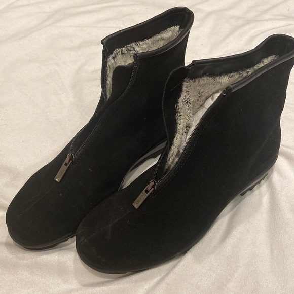La Canadienne black women sway boots